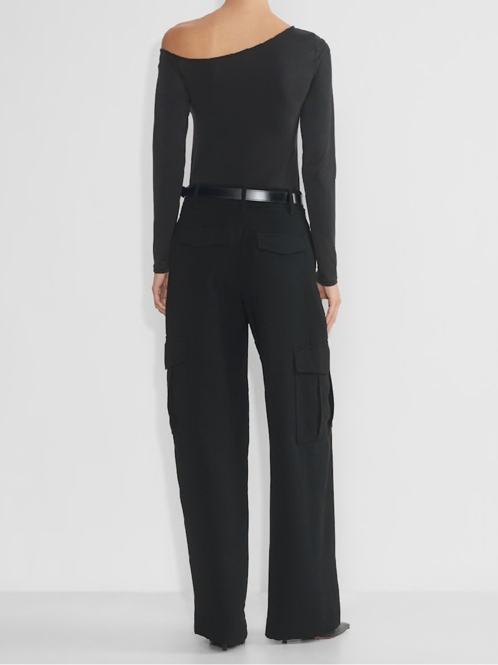 Aritzia Wilfred Bridger Cargo Pant Wide-Leg Trouser In Black Sz 12 Style 113319 - Picture 2 of 16